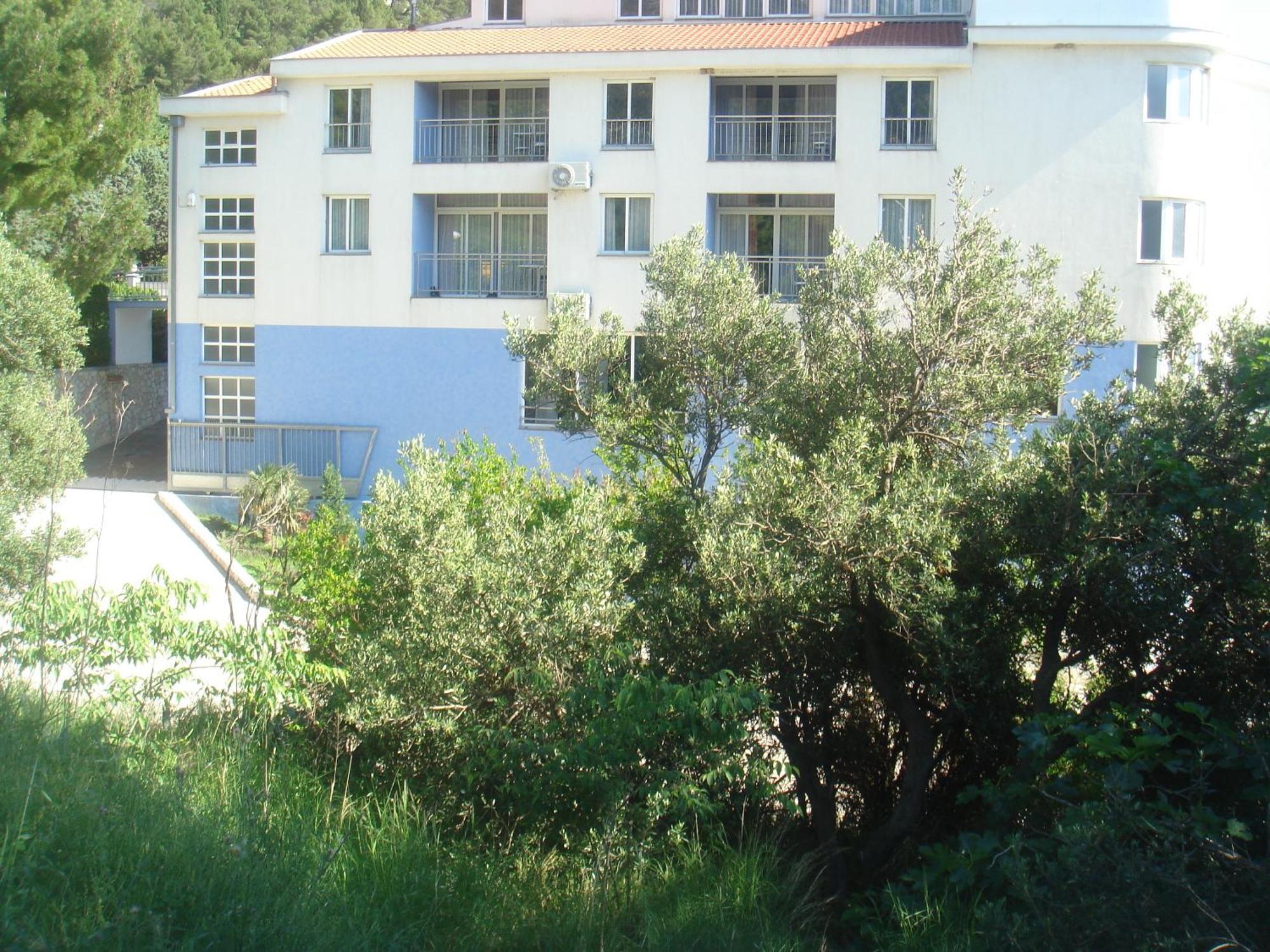 Aparthotel Pecic กราดัซ ภายนอก รูปภาพ