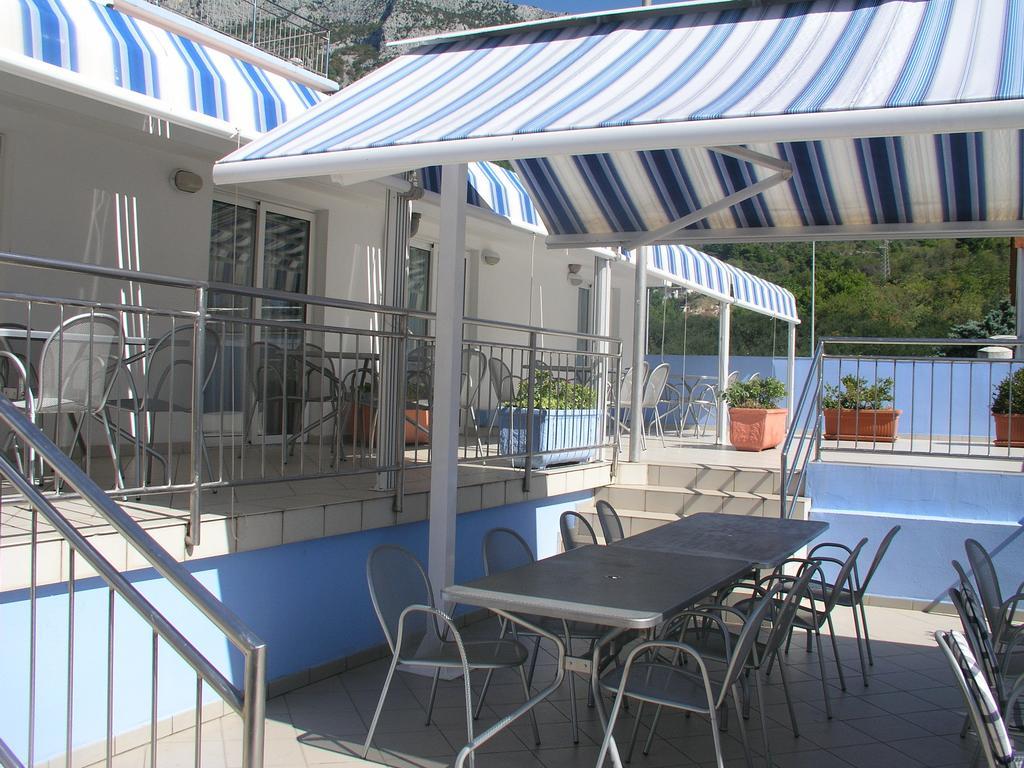 Aparthotel Pecic กราดัซ ภายนอก รูปภาพ