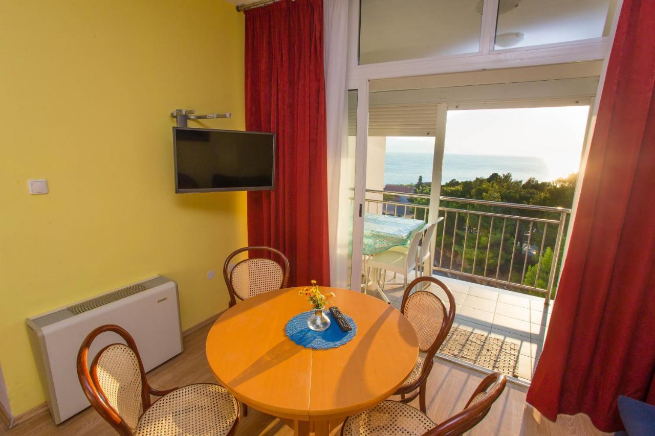 Aparthotel Pecic กราดัซ ภายนอก รูปภาพ